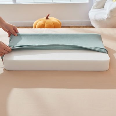 Housse pour matelas à langer 